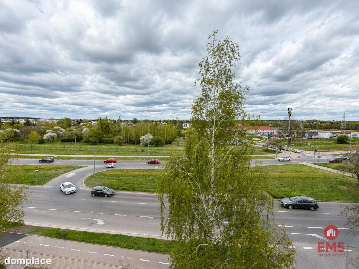 2 pokoje, świetna lokalizacja – Piastowska — zdjęcie 9
