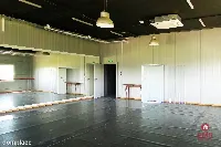 Budynek 1400 m2. Szkoła, fitness, gabinety — zdjęcie 2