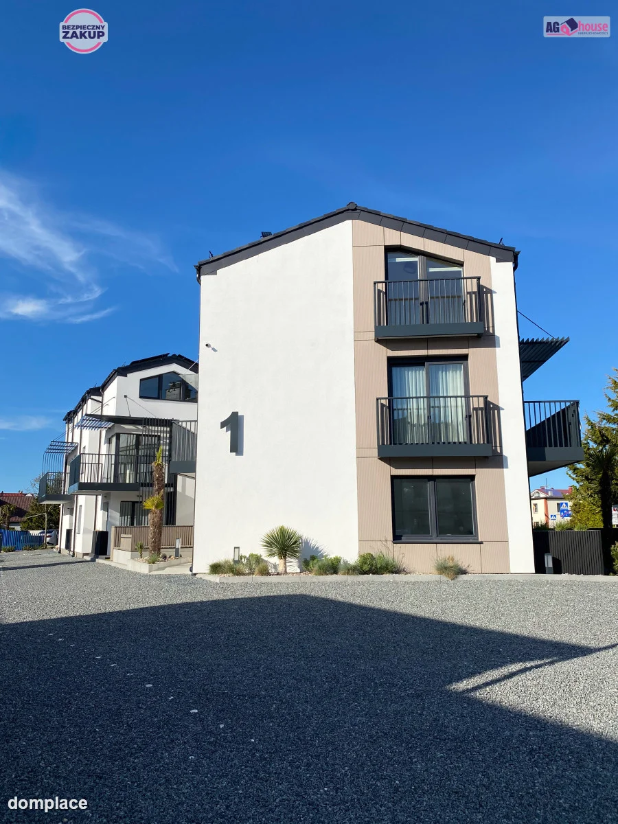 WYJĄTKOWY apartament w sercu JASTARNI — zdjęcie 19