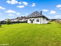 Dom wolnostojący 160 m² blisko jeziora i lasu — zdjęcie 4