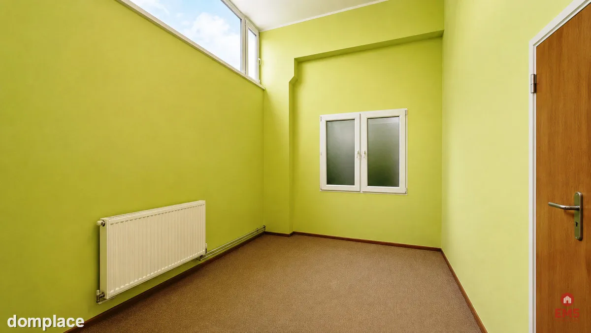 Magazyn z windą towarową 490 m2 — zdjęcie 7