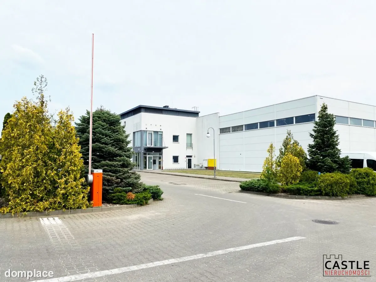 Duża przestrzeń biurowa — zdjęcie 4