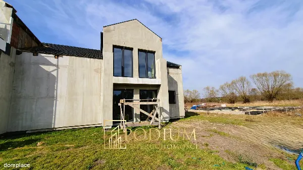 Dom — trzebnicki, Trzebnica — zdjęcie 5