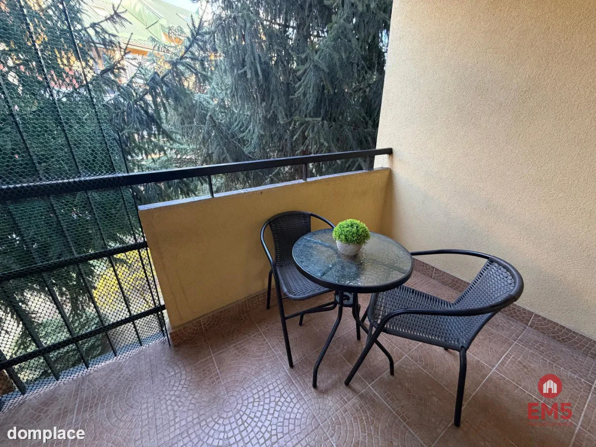 3 pokojowe mieszkanie Nowe Miasto, garaż — zdjęcie 8