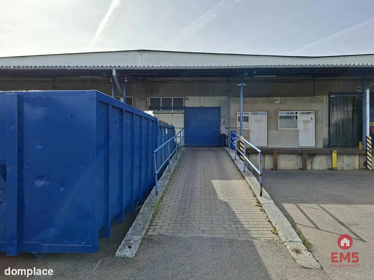 Magazyn z rampą 160 m2 — zdjęcie 3