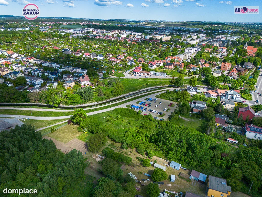 Duża działka w centrum Pruszcza Gdańskiego — zdjęcie 9