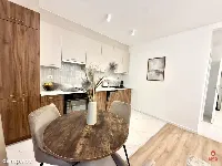 Mieszkanie 3-pokojowe Centrum — zdjęcie 1