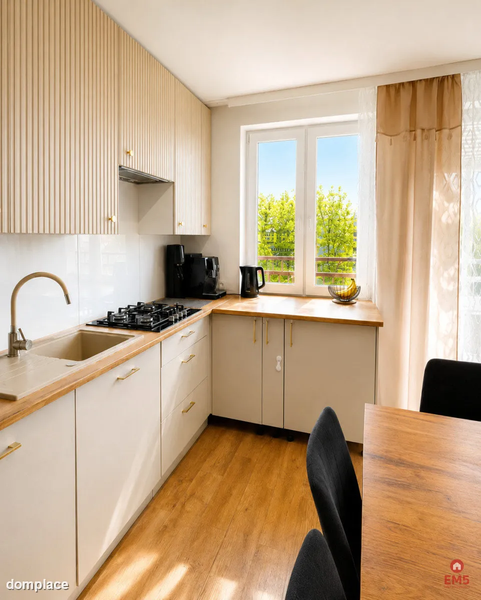 2-pokojowe mieszkanie w centrum miasta - 46 m² — zdjęcie 2