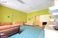 ODNOWIONA KAMIENICA W CENTRUM ŚWIECIA — zdjęcie 10