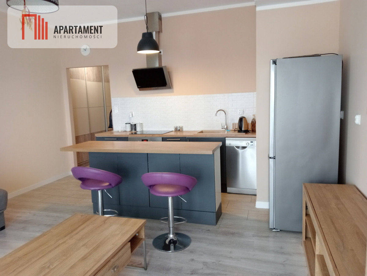 2 pokoje/41 m2/loggia/m.postojowe/winda