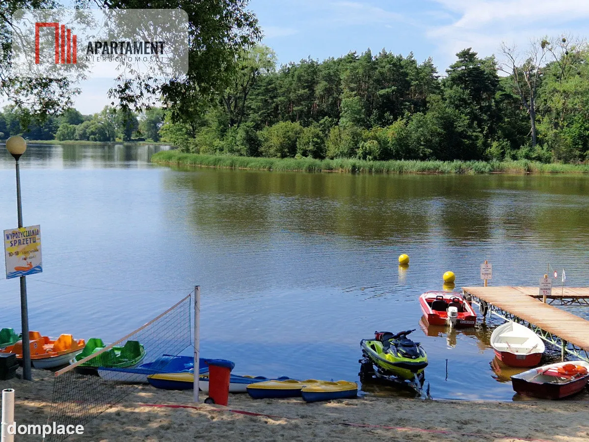 Działki w lesie blisko jeziora i plaży — zdjęcie 2