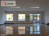 Zadbany Lokal Handlowy w centrym Złotowa — zdjęcie 4