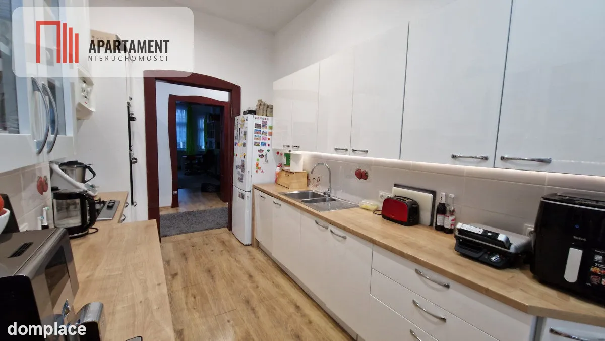 Mieszkanie 4 pokojowe, duży balkon, garaż. — zdjęcie 3