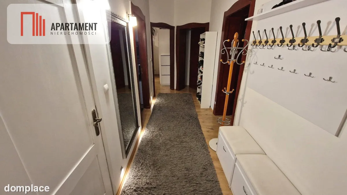 Mieszkanie 4 pokojowe, duży balkon, garaż. — zdjęcie 20