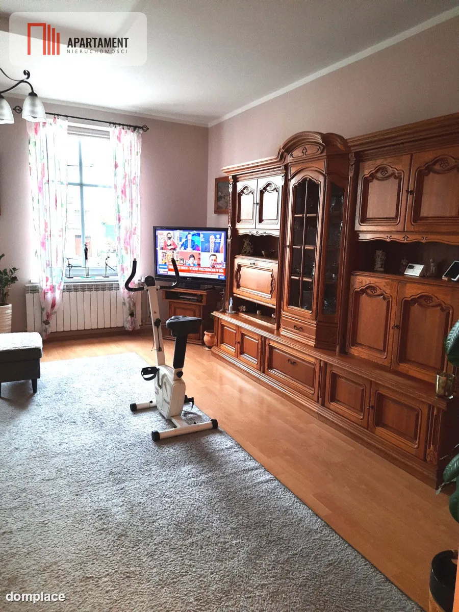 Mogilno- kamienica na rynku 175m2, lokal handlowy — zdjęcie 8
