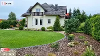Wspaniała Nieruchomość z Urokliwym Ogrodem! — zdjęcie 2