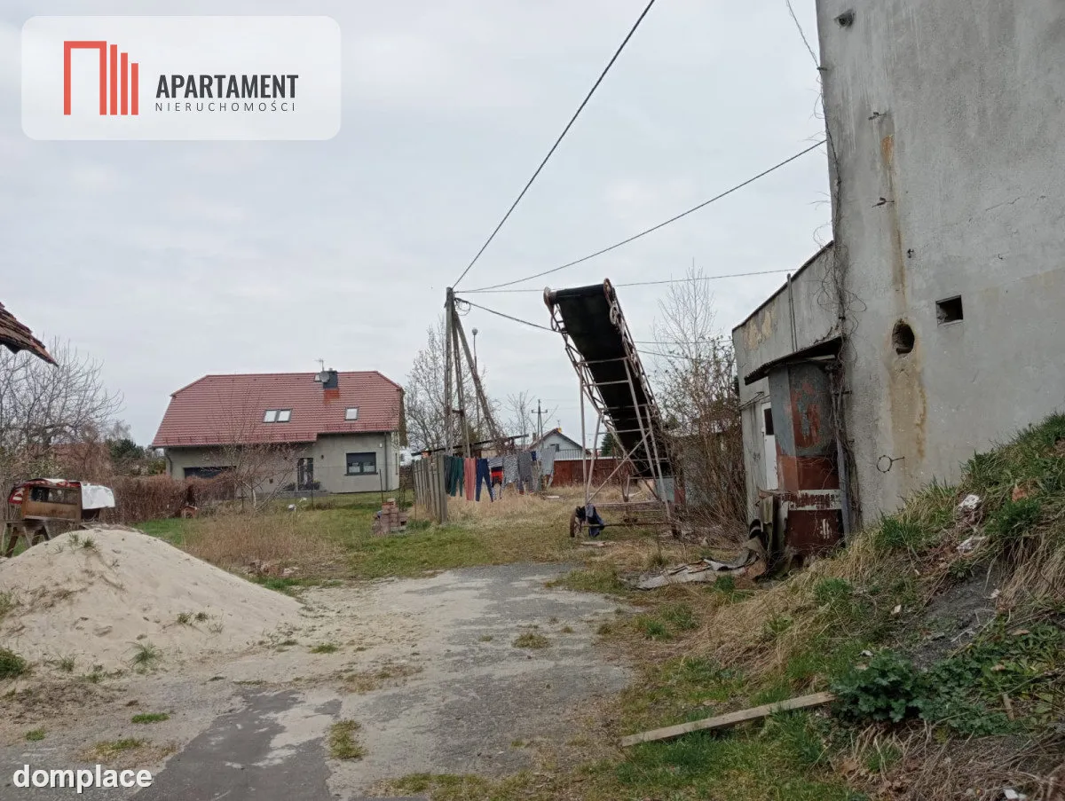 Budynek Inwestycyjno-mieszkaniowy, do remontu — zdjęcie 7