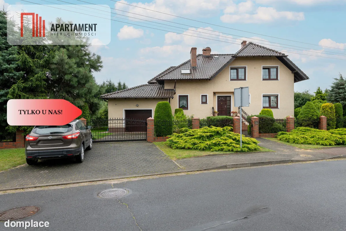 Przestronny dom w poszukiwanej okolicy! — zdjęcie 20
