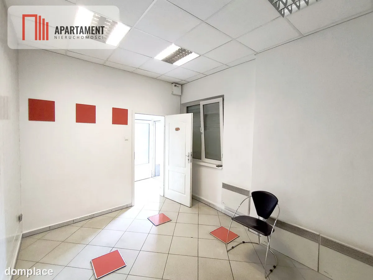 Parter, mieszkanie w centrum– 45 mkw z potencjałem — zdjęcie 2