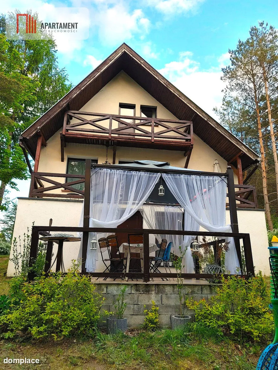 Dom nad jeziorem — zdjęcie 2