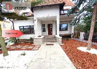 Wolnostojący dom z ogrodem — zdjęcie 1