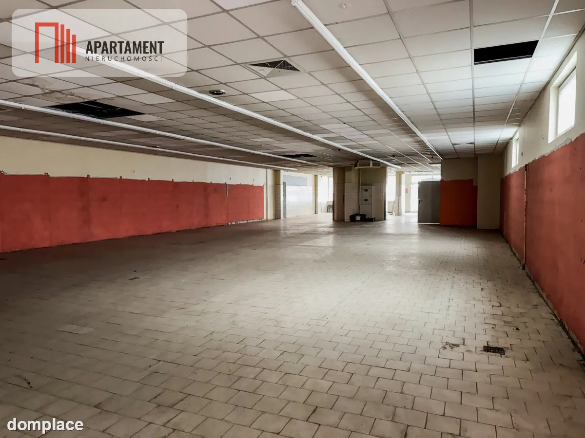 Lokal handlowo-usługowy Nakło 620m² d. lokalizacja — zdjęcie 3