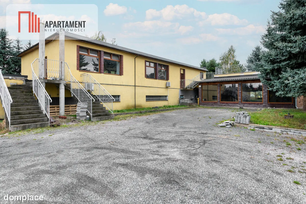 Dom z salą bankietową z widokiem na Jezioro — zdjęcie 9