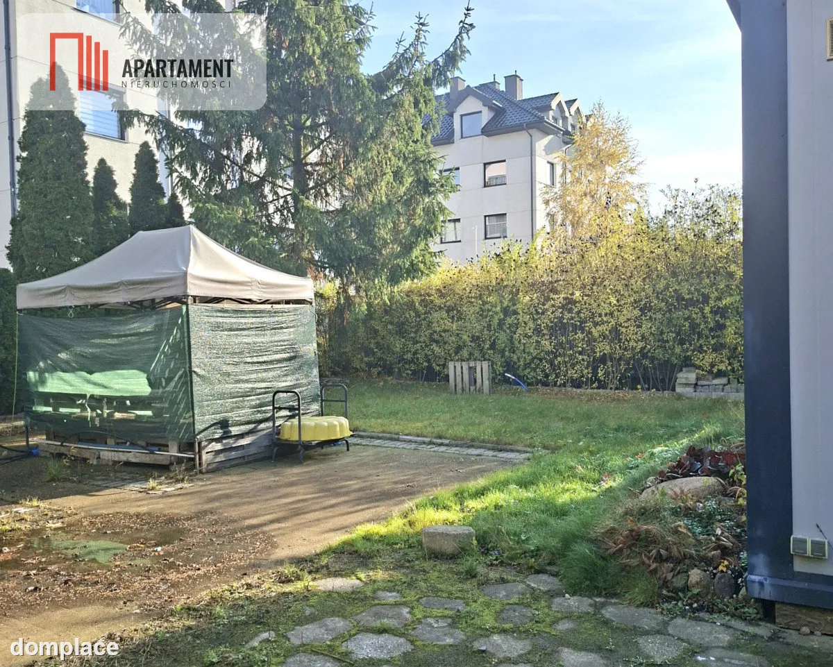 Dom wolnostojący w doskonałej lokalizacj — zdjęcie 4