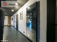 Dom z widokiem na jezioro, garaż, spokojna okolica — zdjęcie 15