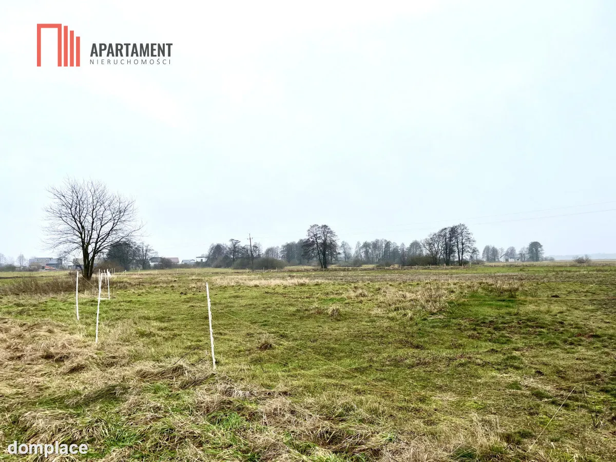 Działka inwestycyjna 6892 m², WZ na 6 domów — zdjęcie 2
