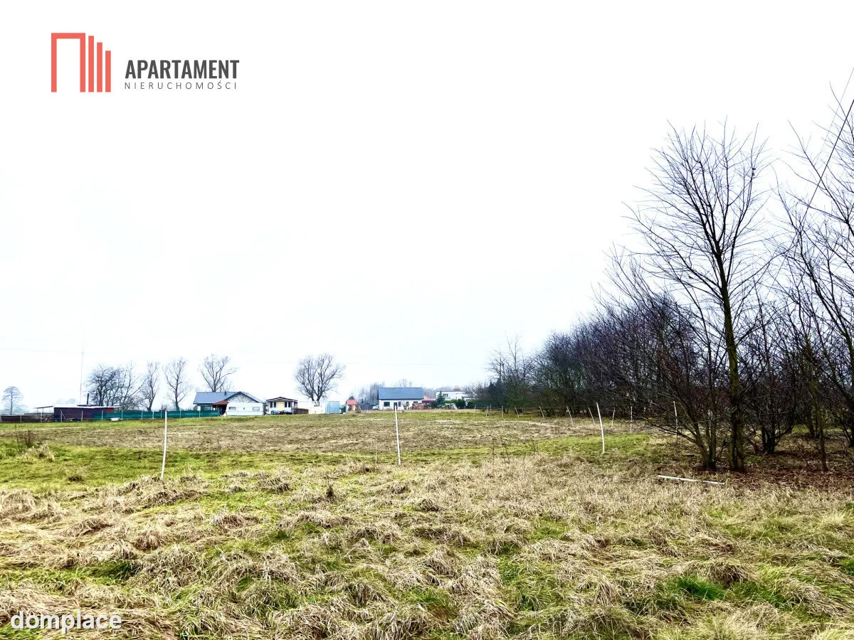 Działka inwestycyjna 6892 m², WZ na 6 domów — zdjęcie 5