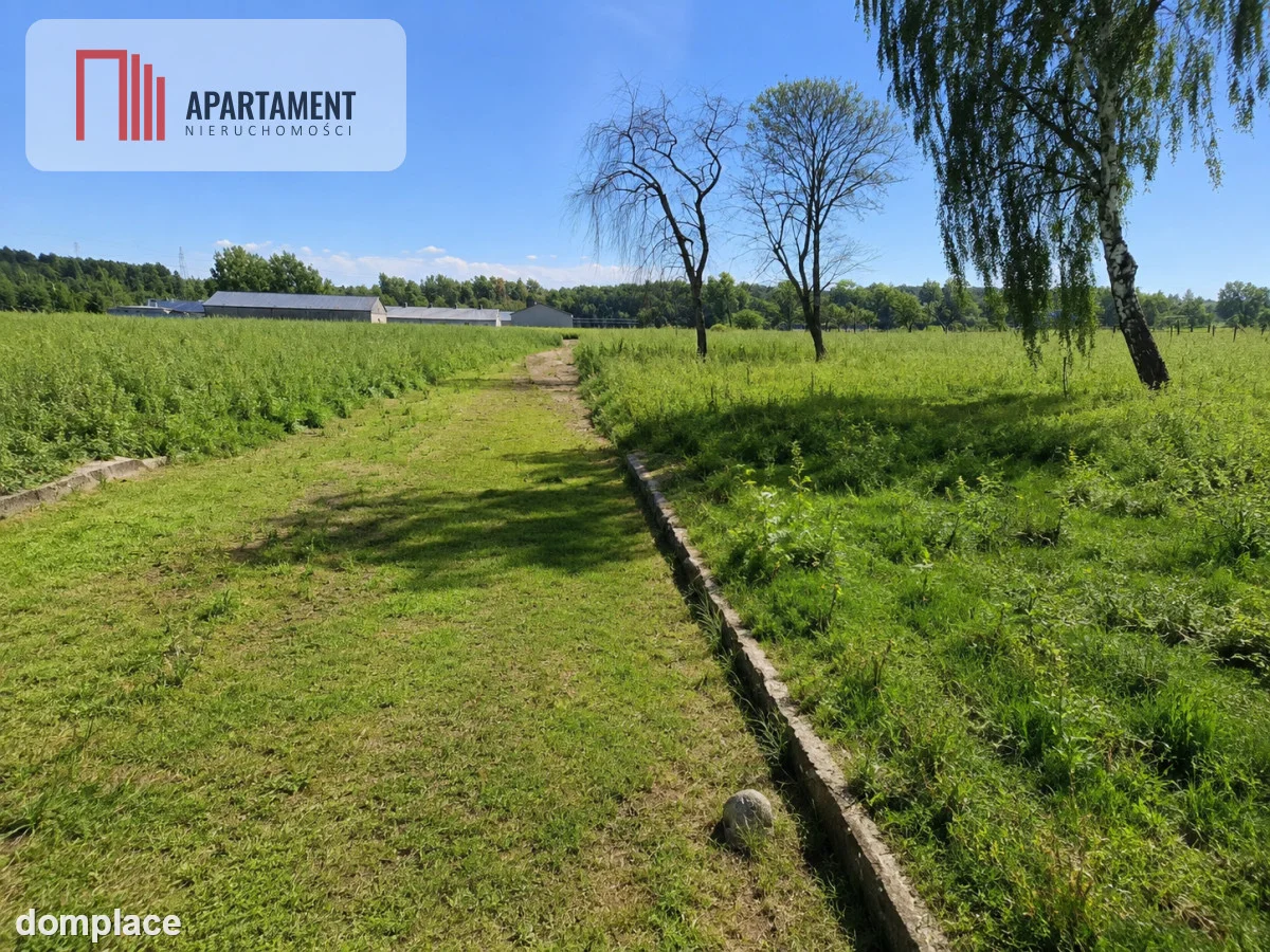 Zespół kilkunastu działek budowlanych — zdjęcie 5