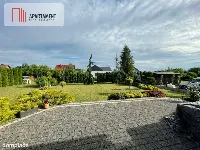 Nowoczesny dom z piękną działką — zdjęcie 13