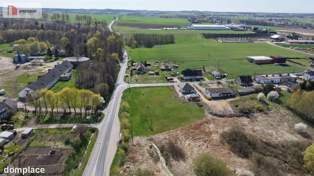 Działka budowlana | lokalizacja pod inwestycję — zdjęcie 2