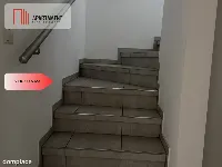 Dom z warsztatem samochodowym — zdjęcie 19