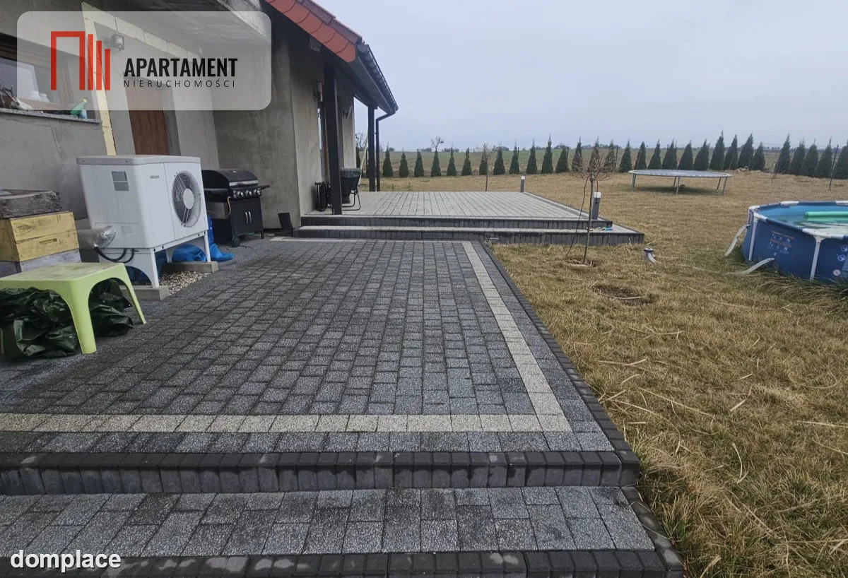 Dom wolnostojący /Ciechów — zdjęcie 4