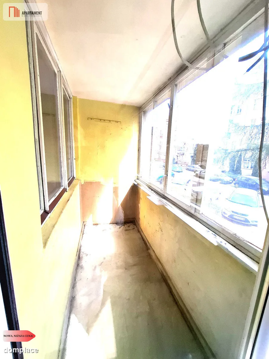 M3-wysoki parter-balkon-do remontu-fabryczne — zdjęcie 14