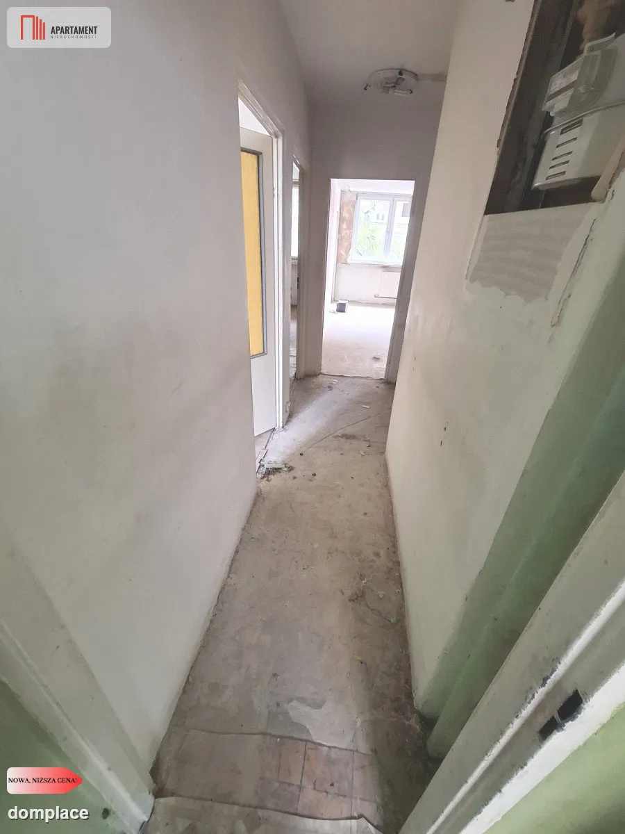 M3-wysoki parter-balkon-do remontu-fabryczne — zdjęcie 12
