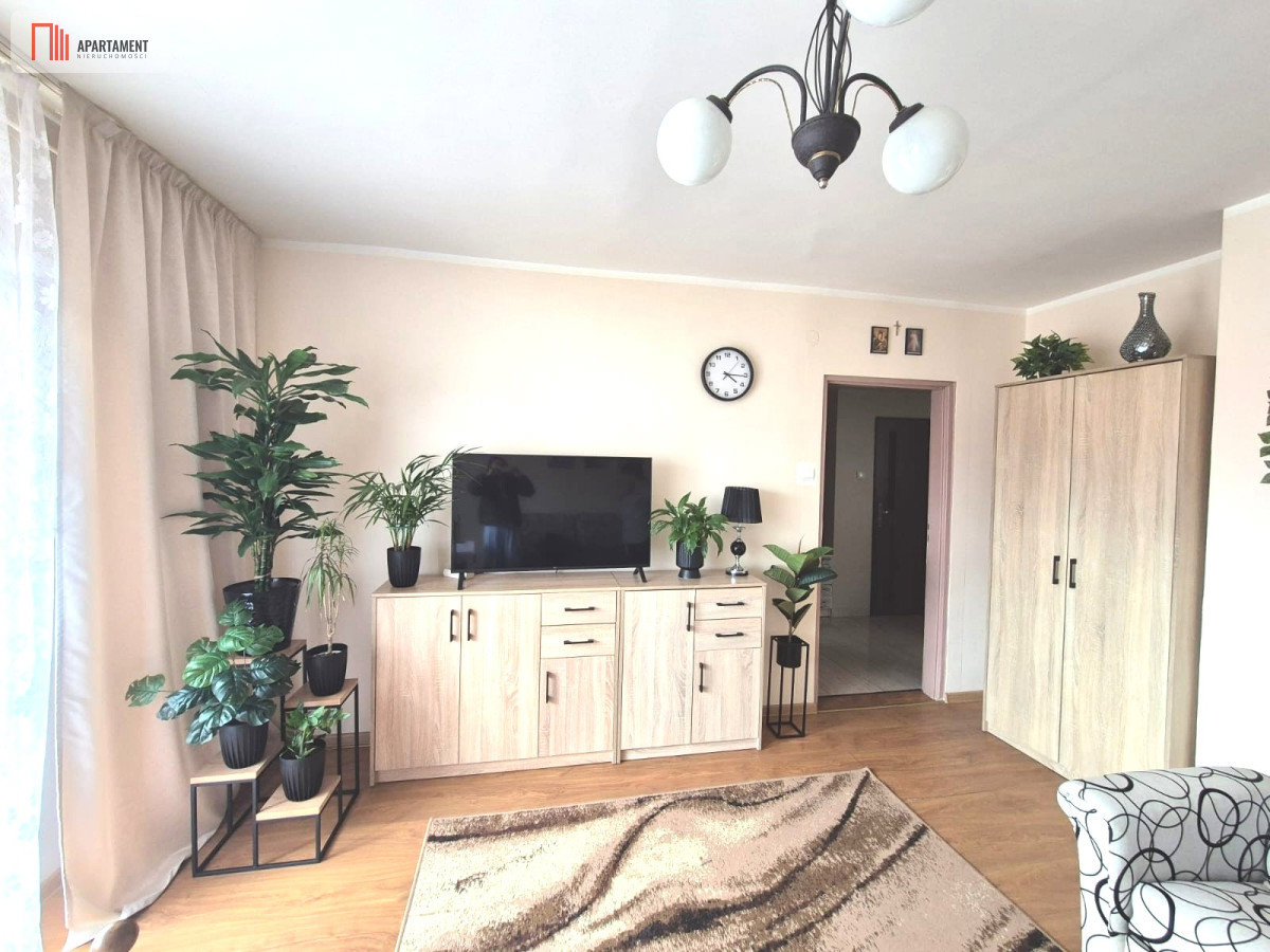 Funkcjonalne mieszkanie 52m˛na III piętrze