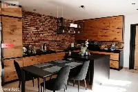 Dom/wysoki standard/piękny ogród/oranżeria/garaż/ — zdjęcie 2