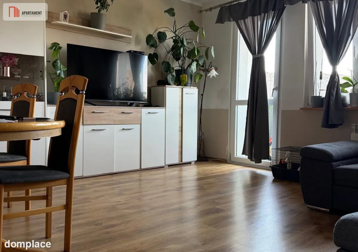 Mieszkanie 3 pokoje w Przemkowie z balkonem — zdjęcie 3