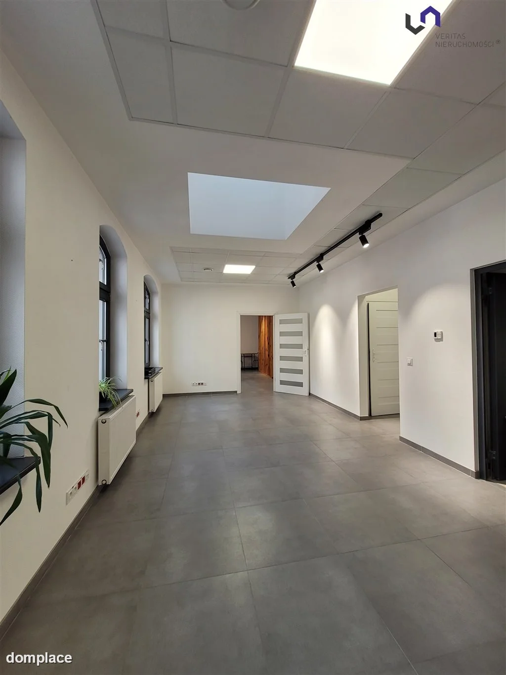Lokal użytkowy — Katowice, Centrum — zdjęcie 2