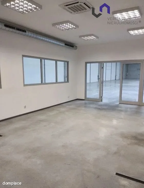 Hala/Magazyn — Katowice, Dolina Trzech Stawów — zdjęcie 5
