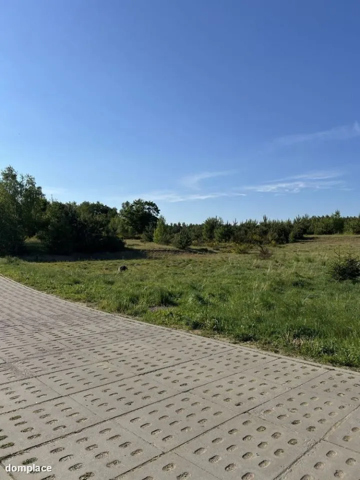 Działka w Borku-1km od jeziora! Uzbrojona! — zdjęcie 7