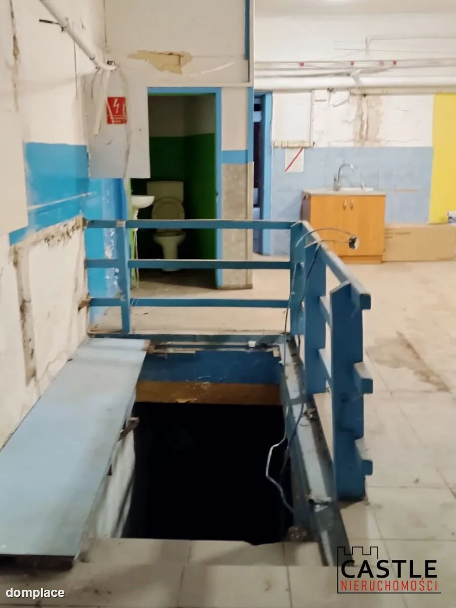 lokal pod sklep lub biuro I do remontu I centrum — zdjęcie 4