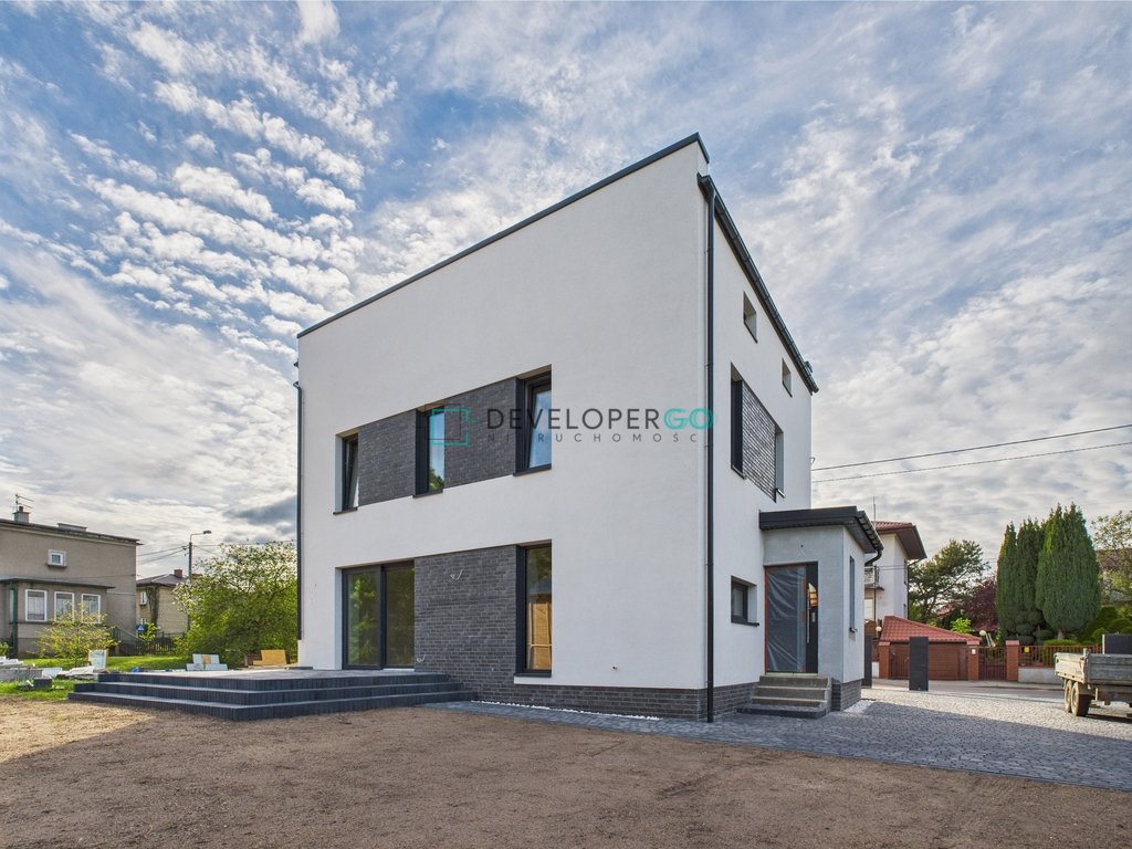 *Szeregówka ul.Gedymina 130m2, 4 pokoje *