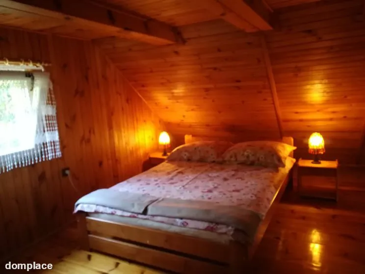 Domek letniskowy w magicznym miejscu na skraju lasu. — zdjęcie 10