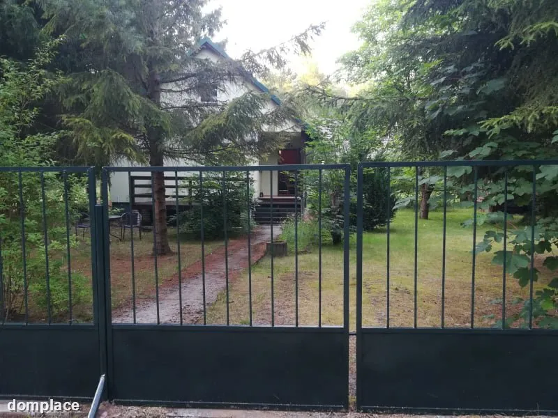 Domek letniskowy w magicznym miejscu na skraju lasu.