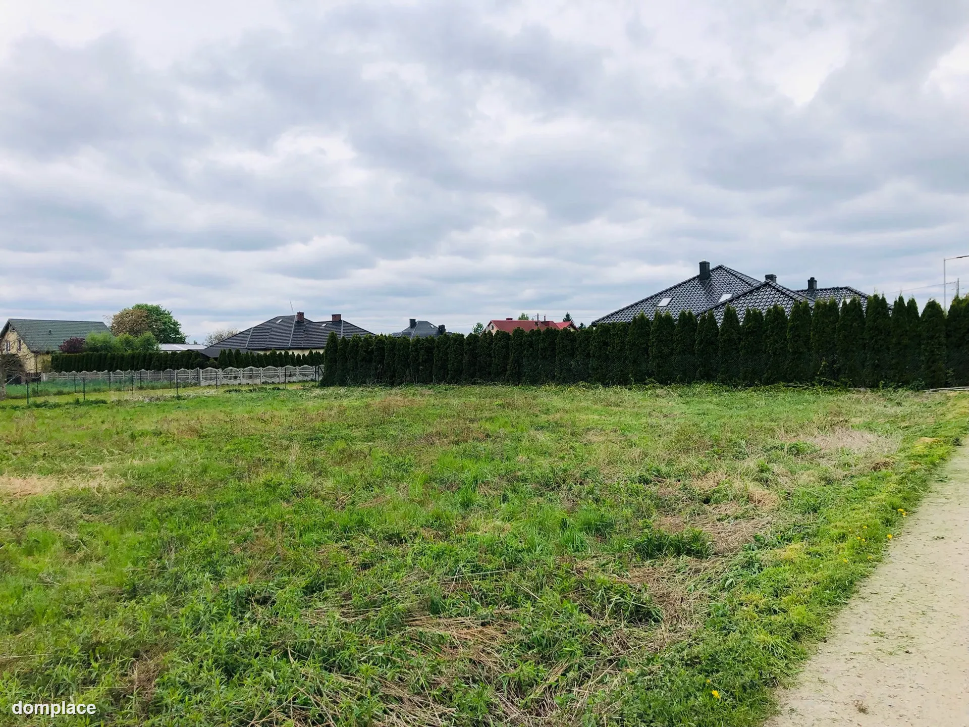Działka budowlana 1300m2, WZ bezterminowe, Media, Kolej, Sklepy. Lokalizacja Miasto! — zdjęcie 6