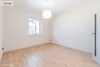 Nowy piękny dom wolnostojący — zdjęcie 10